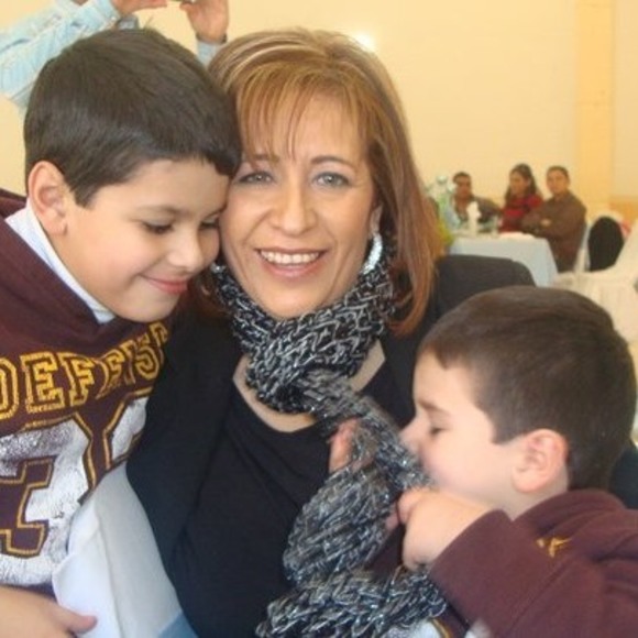 Meet your Posher, Rocio - Picture 1 of 1